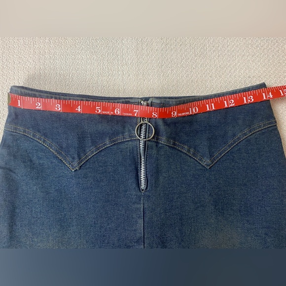 VINTAGE Y2K Monteau Denim Skirt with Front Zipper - Picture 5 of 8
